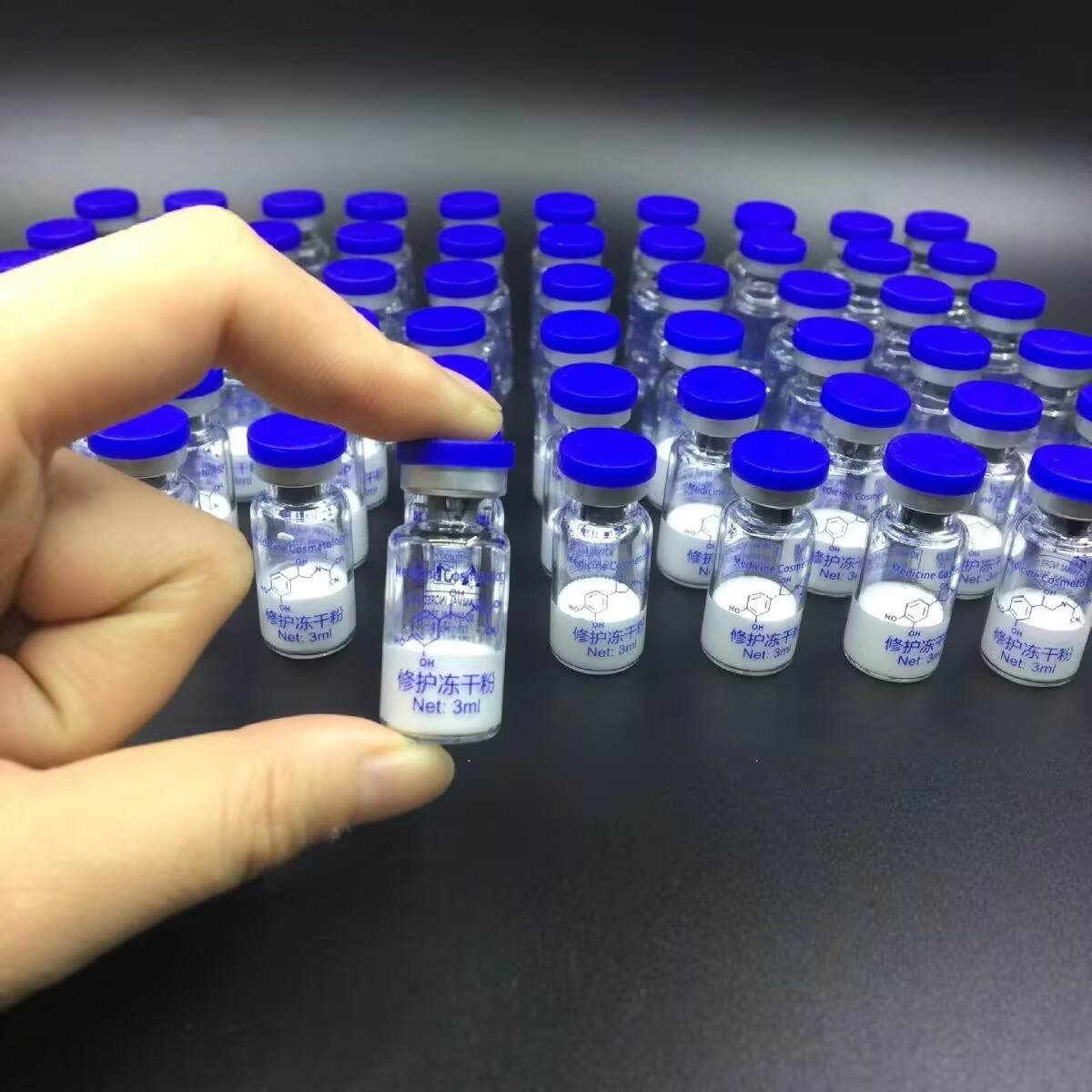 Epidermal Growth Factor - オリゴペプチド凍結乾燥パウダーエッセンス修復顔の保湿栄養毛穴縮小肌の若返りスキンケア