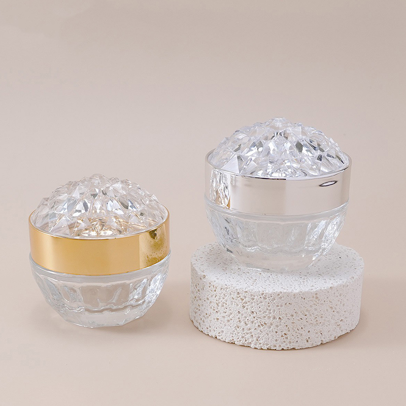 高級ダイヤモンド50gガラス製フェイスクリームジャー（蓋付き - Luxury Skincare Samples のレビューと価格