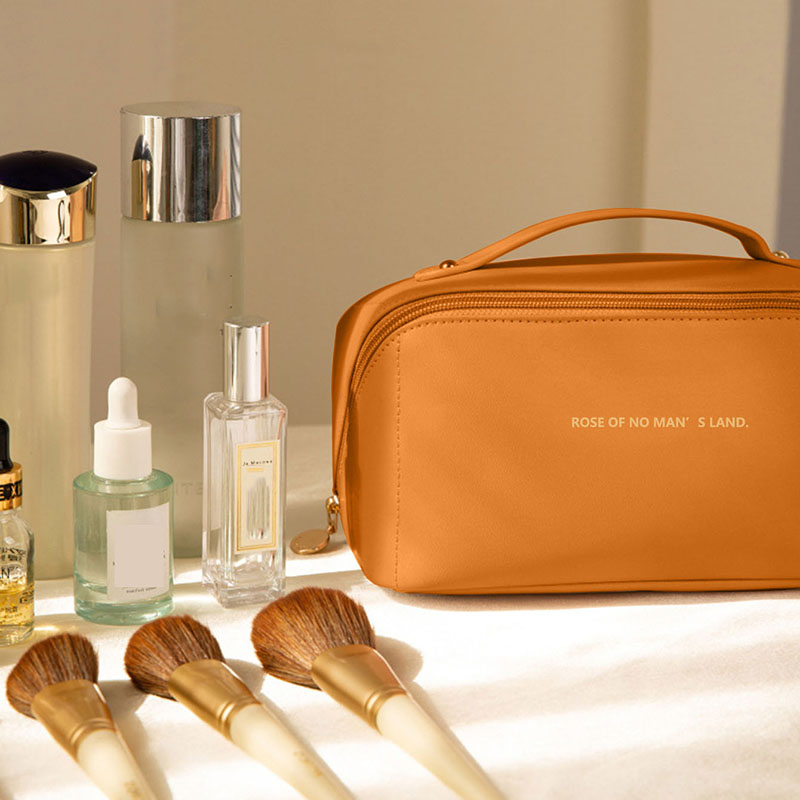 女性用高級メイクアップオーガナイザー、トイレタリーキットバッ - Luxury Skincare Organizer のレビューと価格